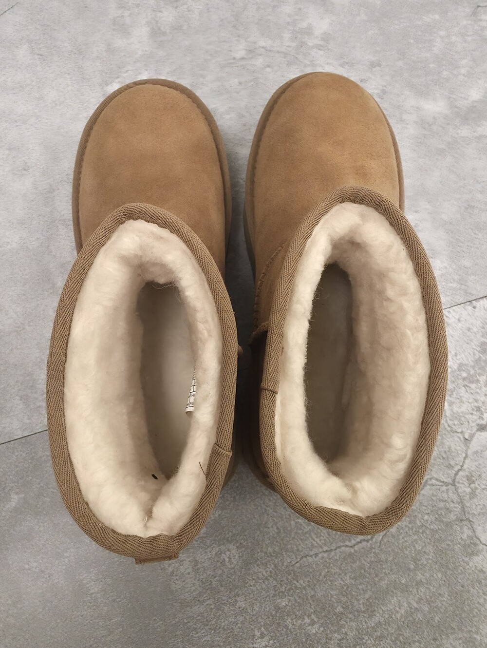 UGG Mini Boot Platform, Size 10 - Picture 3 of 7